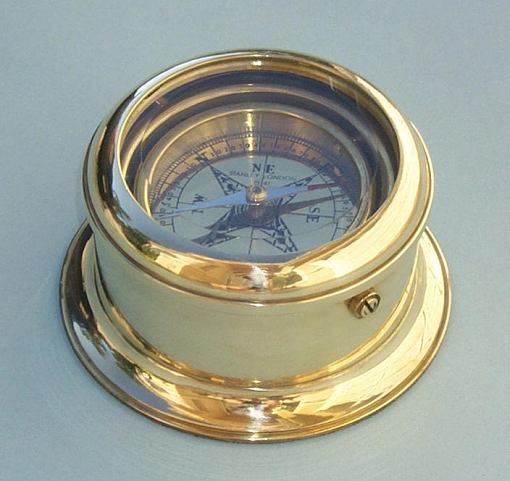Stanley London Engravable Round Gimbaled Brass Desk Compass